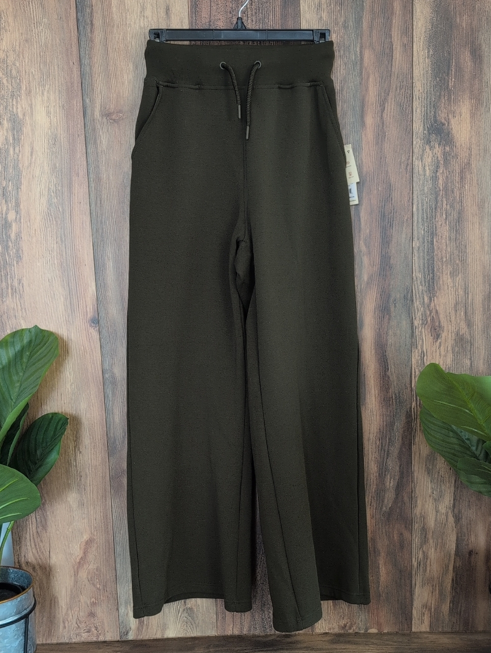 LIV Outdoor Isla Interlock Knit Blend Wide Leg Pull-On Pants XS NWT    535A